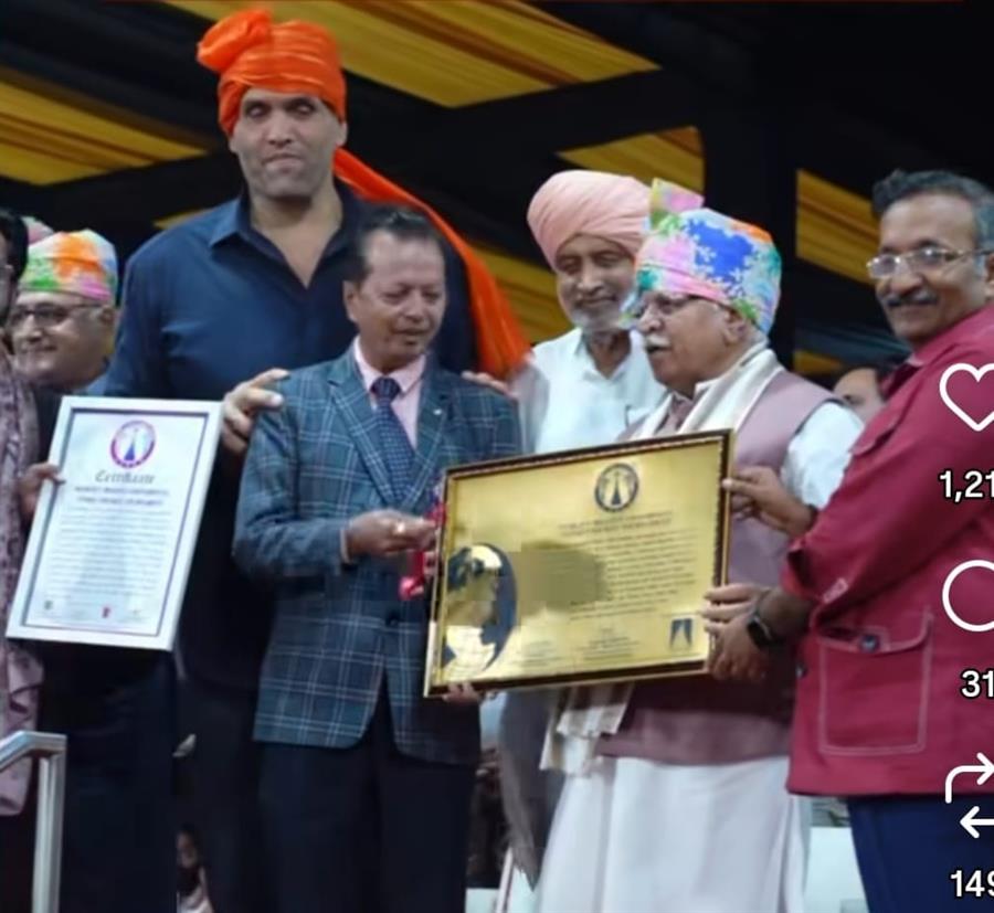 नमो क्रिकेट लीग ने रचा विश्व रिकॉर्ड : वर्ल्ड रिकॉर्ड्स इंडिया ने मेडल और प्रमाणपत्र देकर किया सम्मानित