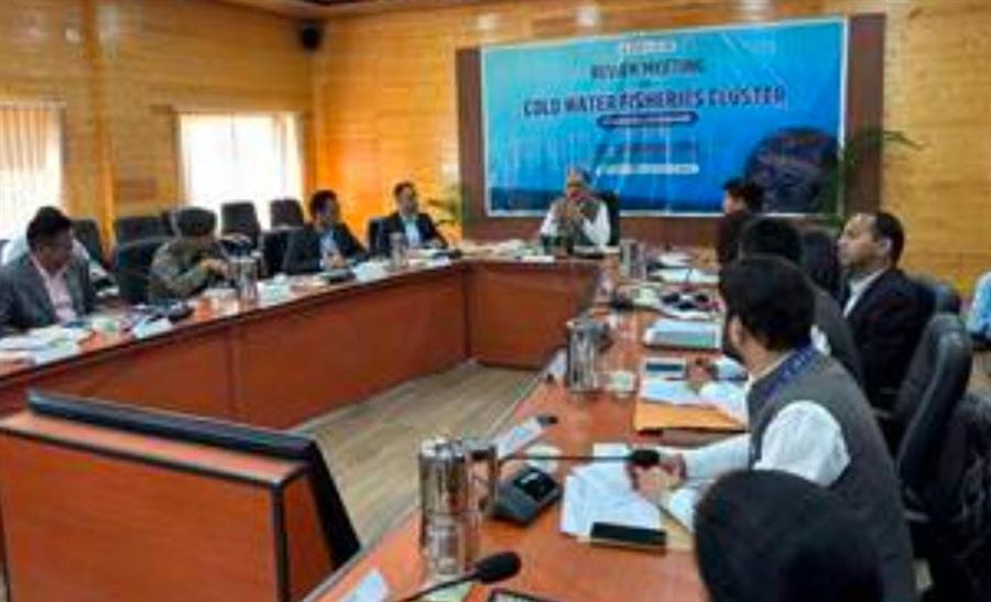 ठंडे पानी में मछली पालन को बढ़ावा : उत्तराखंड से नेपाल तक पहुंचेगी ट्राउट मछली