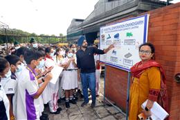 'स्वच्छता ज्ञान यात्रा' के तहत नगर निगम की पहल, डड्डूमाजरा में सीखा कचरा प्रबंधन